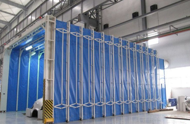 工業設備噴漆房